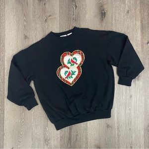 Vintage 90’s Embroidered Cardinal Hearts Christmas Sweatshirt Crew Neck Black
